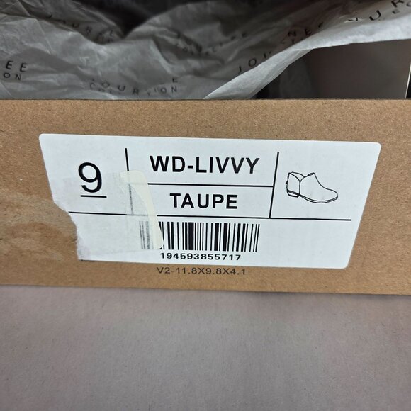 Journee Women's Livvy Taupe Faux Suede Ankle Booties - Picture 7 of 7